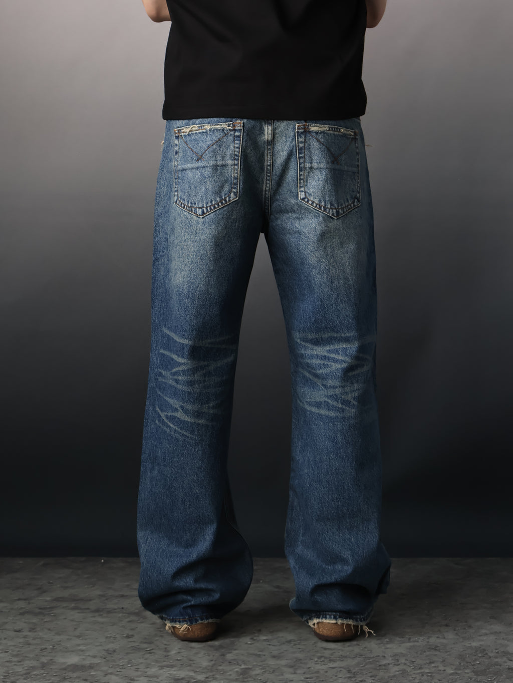Fyredwrld Vintage Distressed Jeans