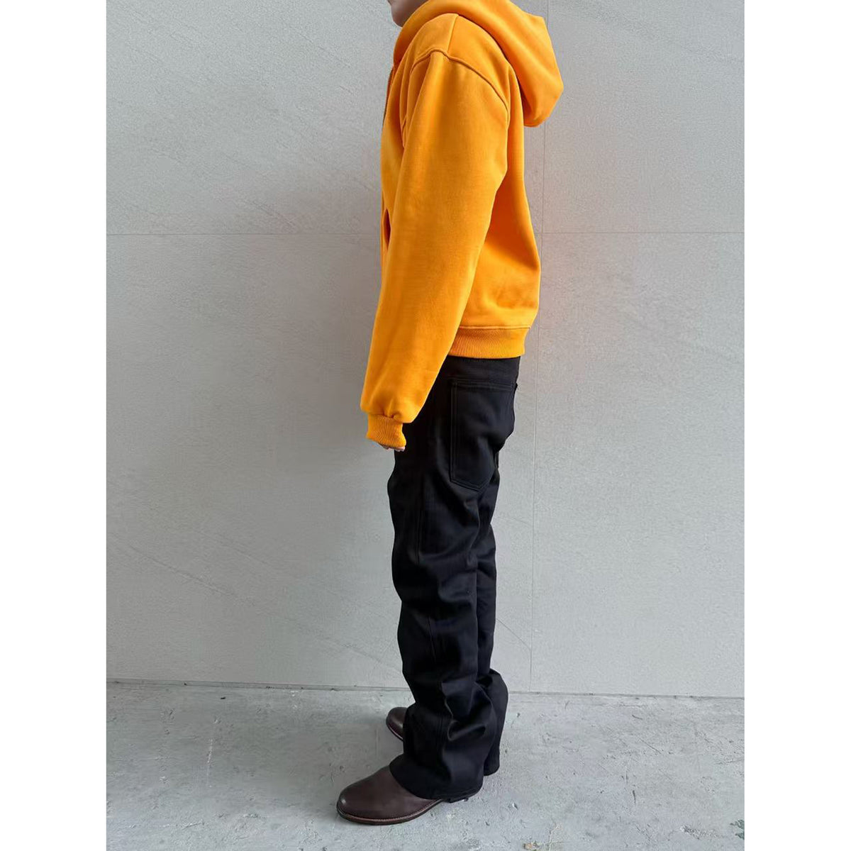 Fyredwrld zip up hoodie（Pre-order）