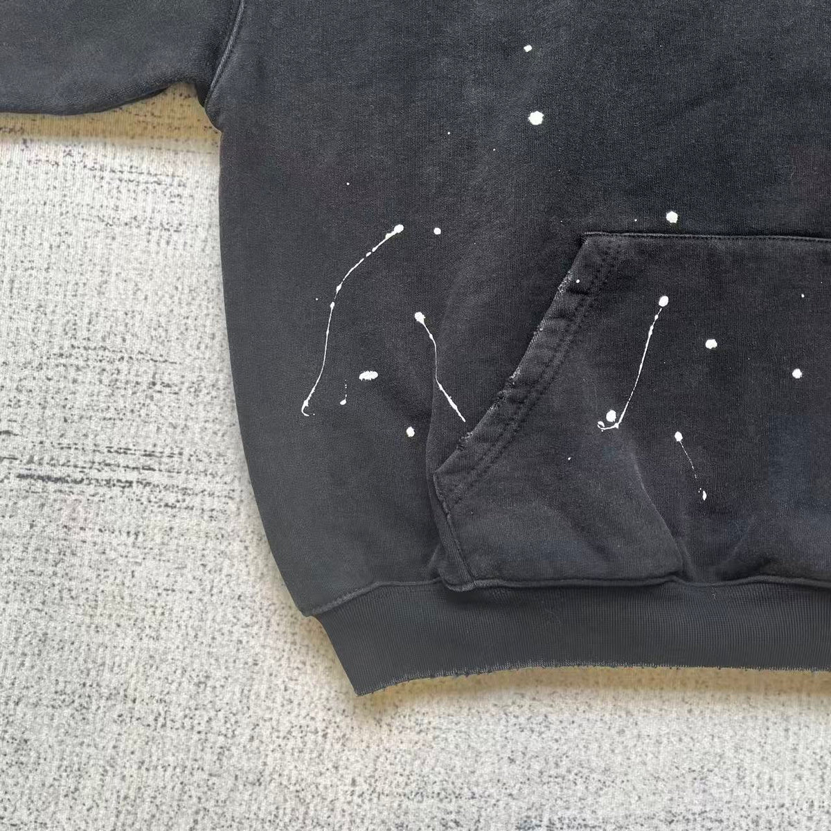 Fyredwrld Watch-themed hoodie black