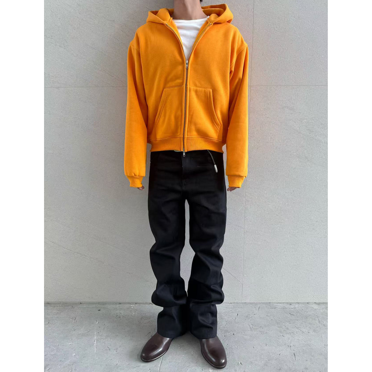 Fyredwrld zip up hoodie（Pre-order）