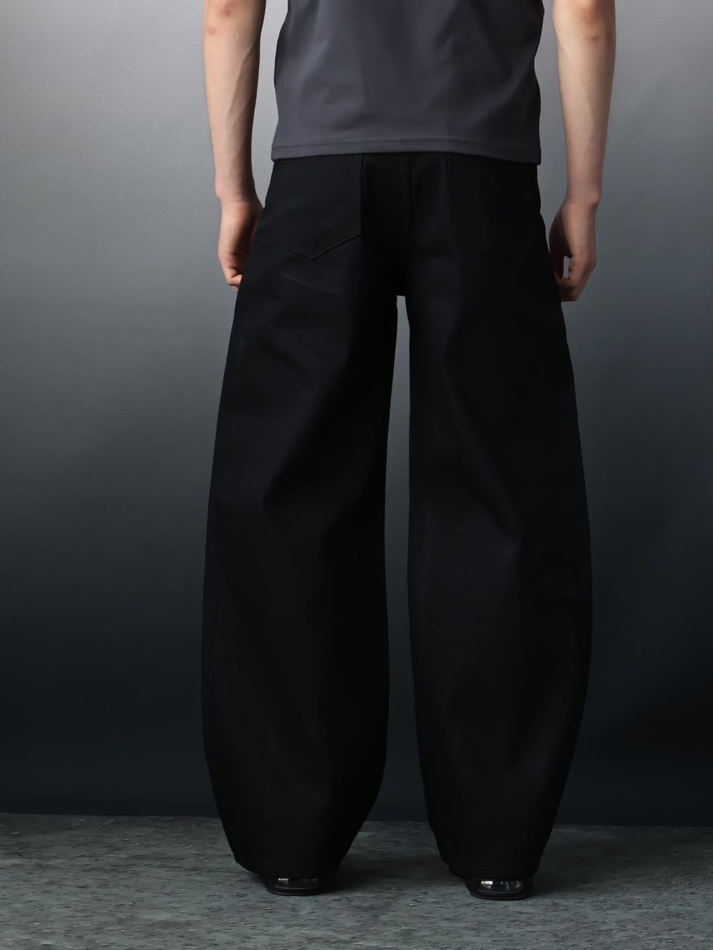 Fyredwrld Jet black selvedge denim jeans