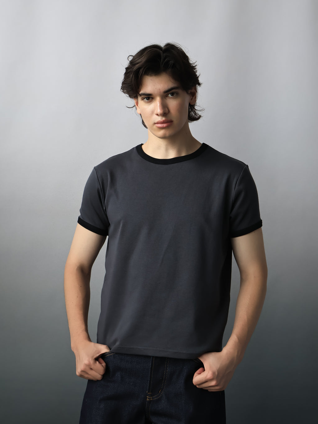 Fyredwrld ringer tees black