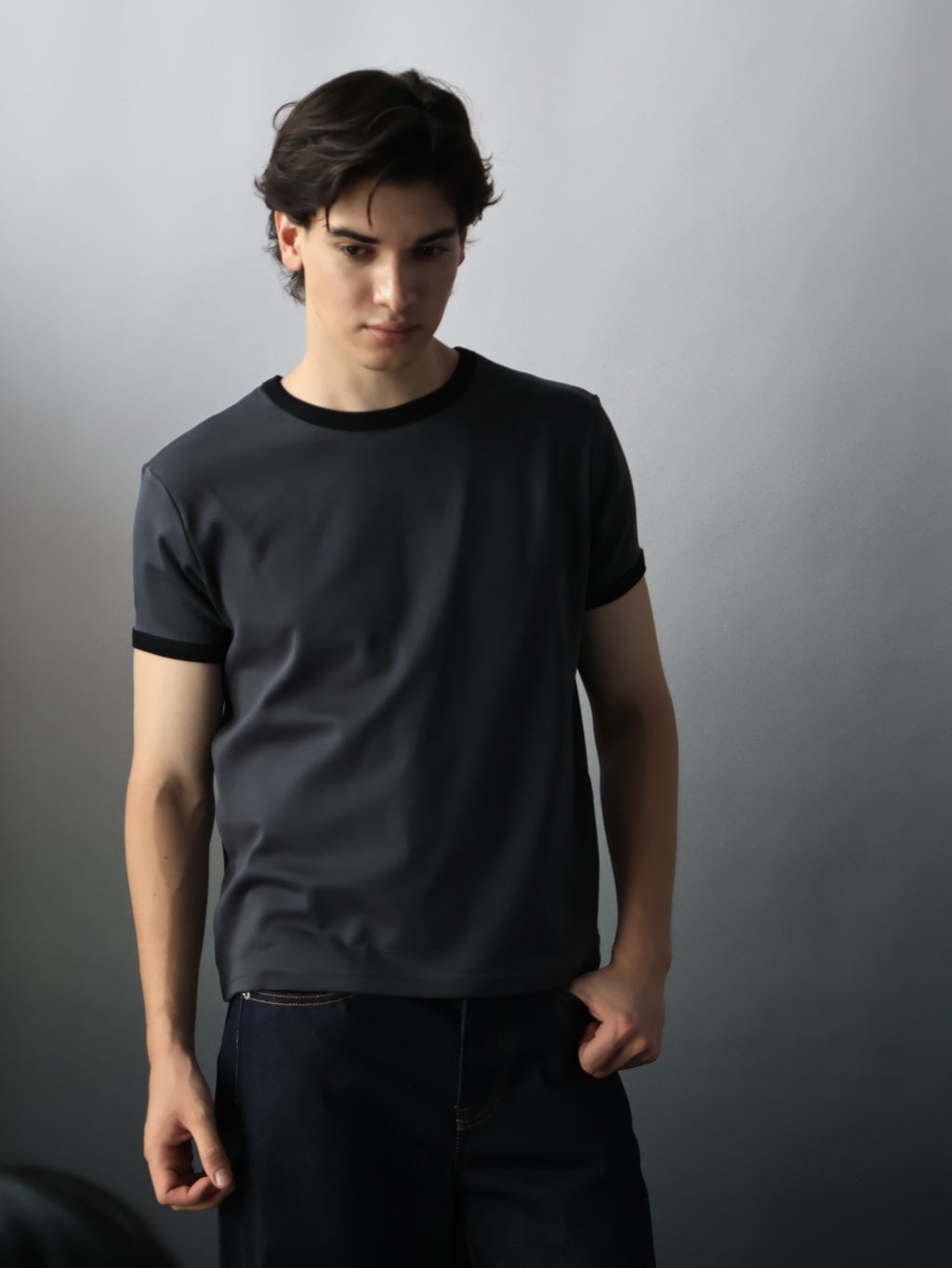 Fyredwrld ringer tees black