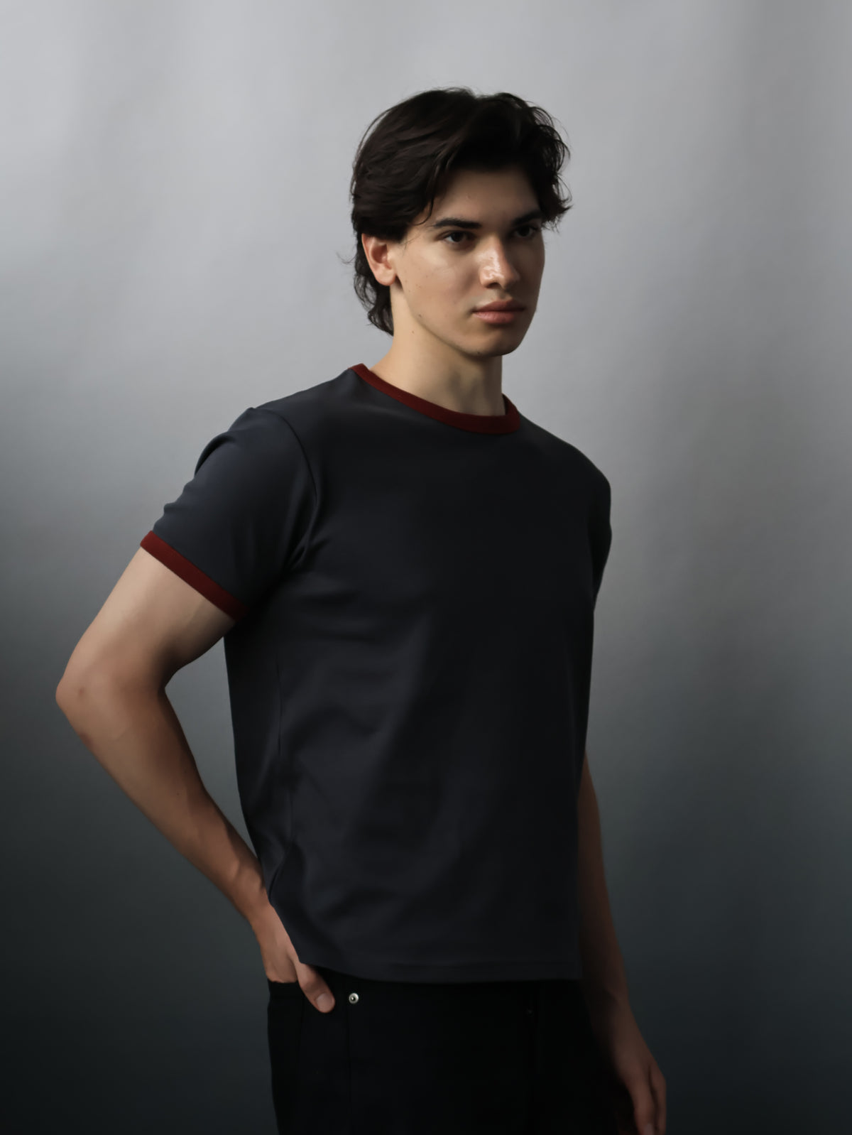 Fyredwrld ringer tees black/red