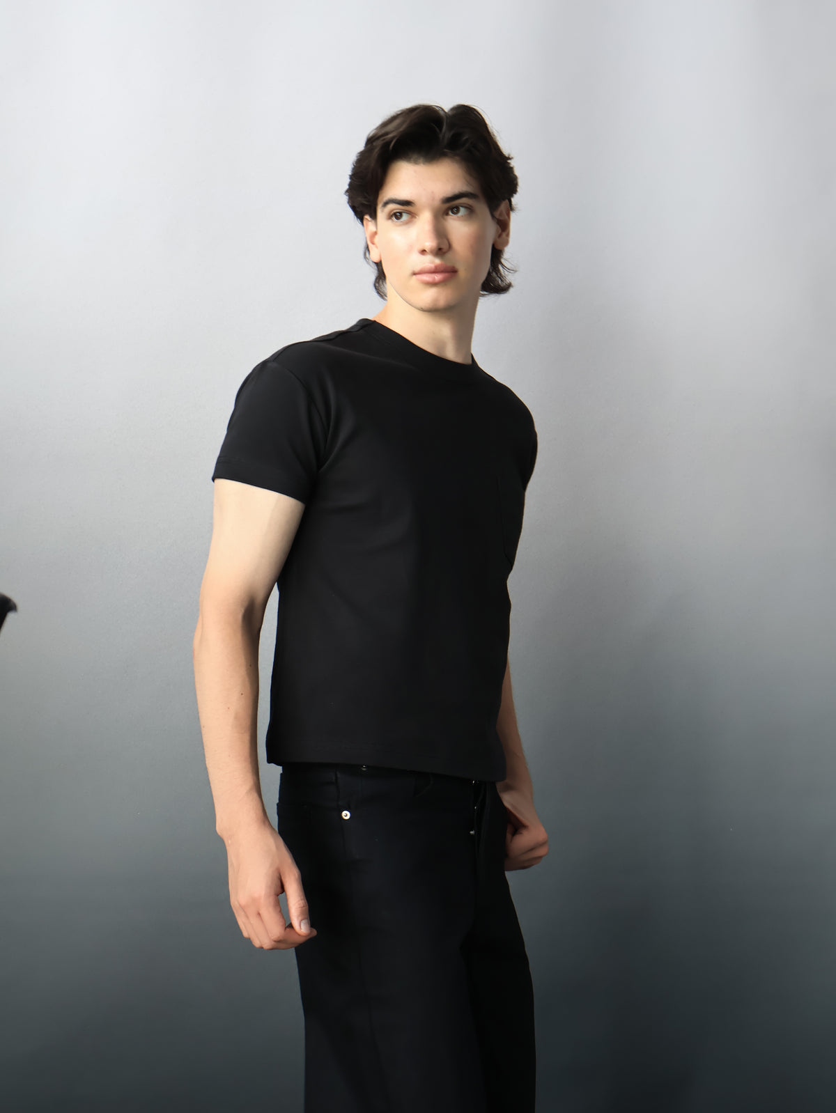 Fyredwrld baby fit tee Black